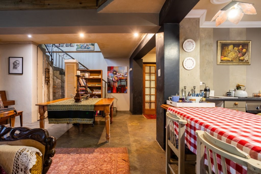 6 Bedroom Property for Sale in Wellington North Western Cape